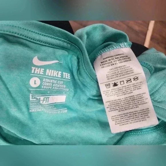 Nike Dri-fit Shirt Women's Large Teal Short  Sleeve V-neck Tee Shirt - Picture 5 of 7